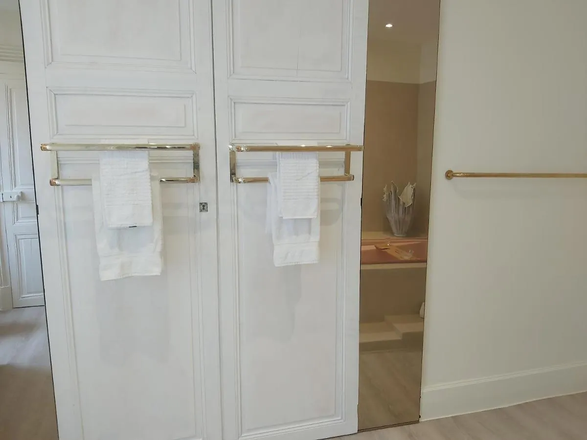 La Maison Du 16 Vichy Holiday home